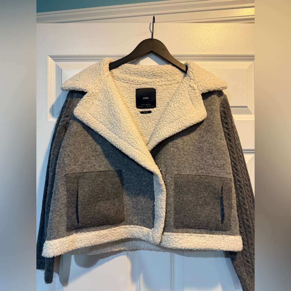 Zara Women's Gray and Cream Teddy Jacket Size Large